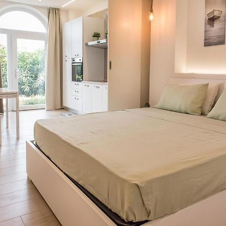 P010 - Porto Recanati, Nuovo Monolocale Fronte Mare Kültér fotó